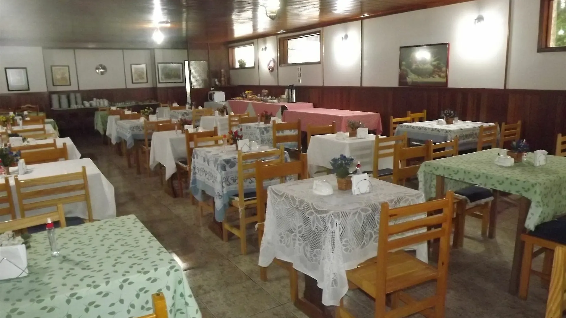 Hotel Refugio Alpino Campos do Jordao 3*,