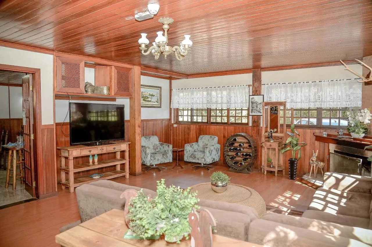 阿尔派保护区酒店 Campos do Jordão 酒店